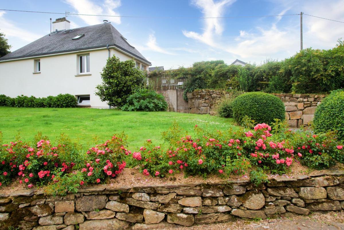 Domaine Le Puits De Jeanne Hotel Plouegat-Moysan Exterior photo